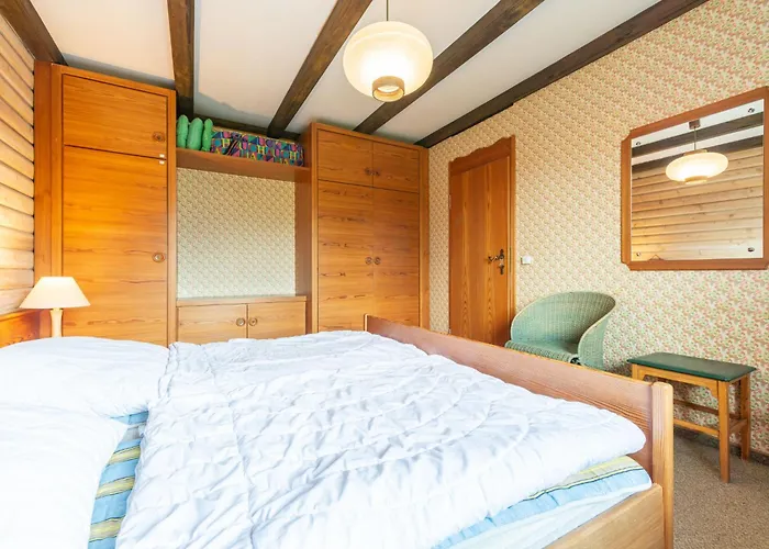 Am Hohen Bogen-46 By Interhome